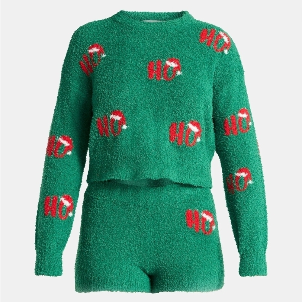 🆕️ No Boundaries Festive Green Sweater Set